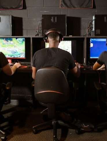Where Kiwi Esports Fans Play Between Tournaments