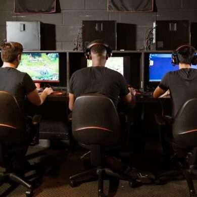 Where Kiwi Esports Fans Play Between Tournaments